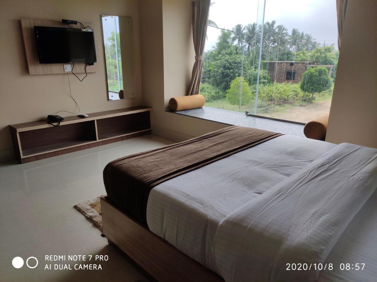 The Pearl Hotel Puri Exterior photo