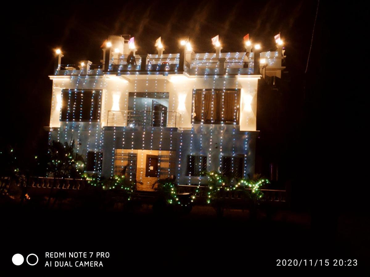 The Pearl Hotel Puri Exterior photo