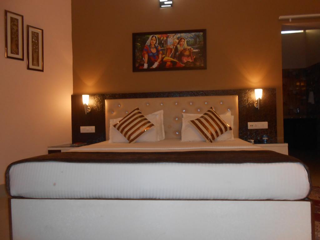 The Pearl Hotel Puri Exterior photo